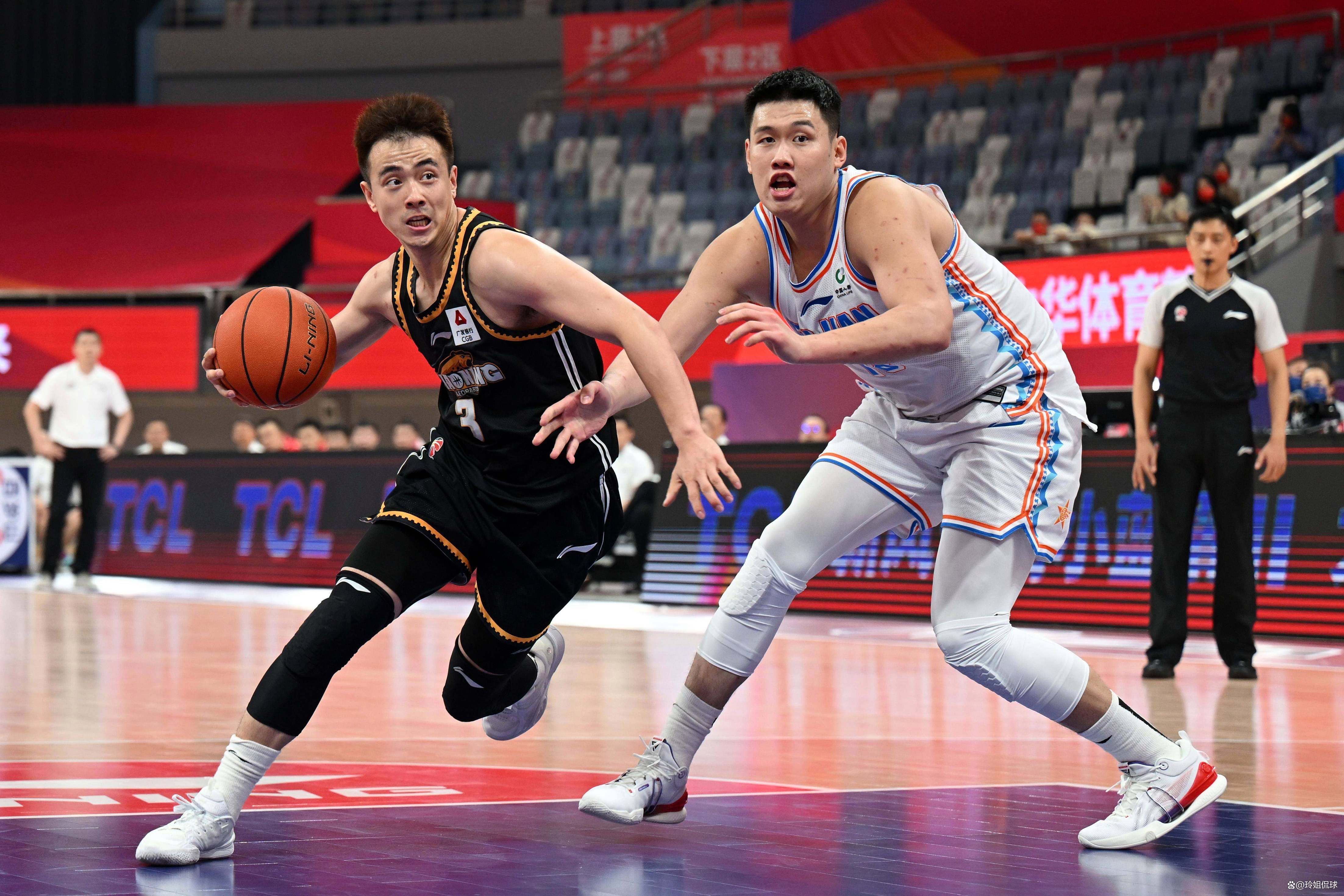 宝威体育官方网站-黑龙江男篮内部调整，备战下赛季比赛